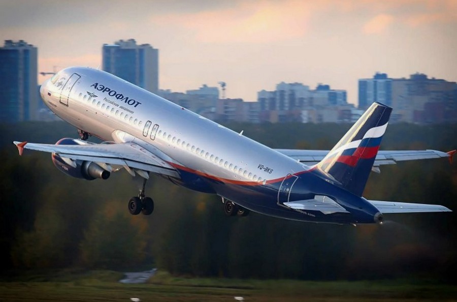 4 самых надежных и безопасных авиакомпаний для полетов - taximus.ru - Аренда минивэна с водителем в Москве - фото 5