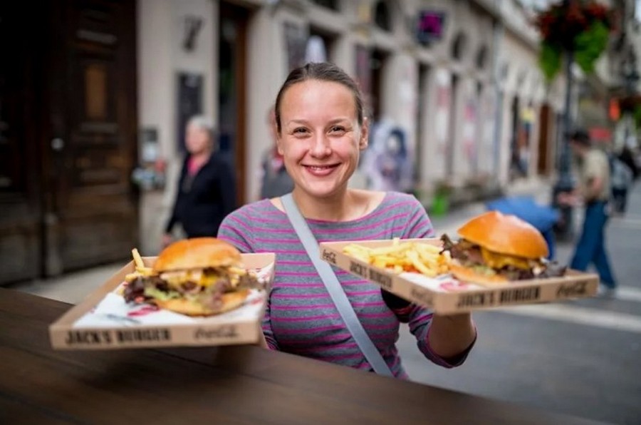 Как сэкономить на еде в путешествии - Новостной обзор сервиса аренды минивенов в Москве TAXIMUS - фото 3